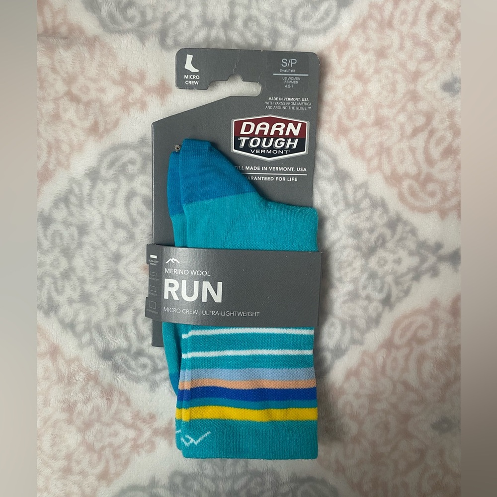 Women’s Merino Wool Run Socks - Darn Tough